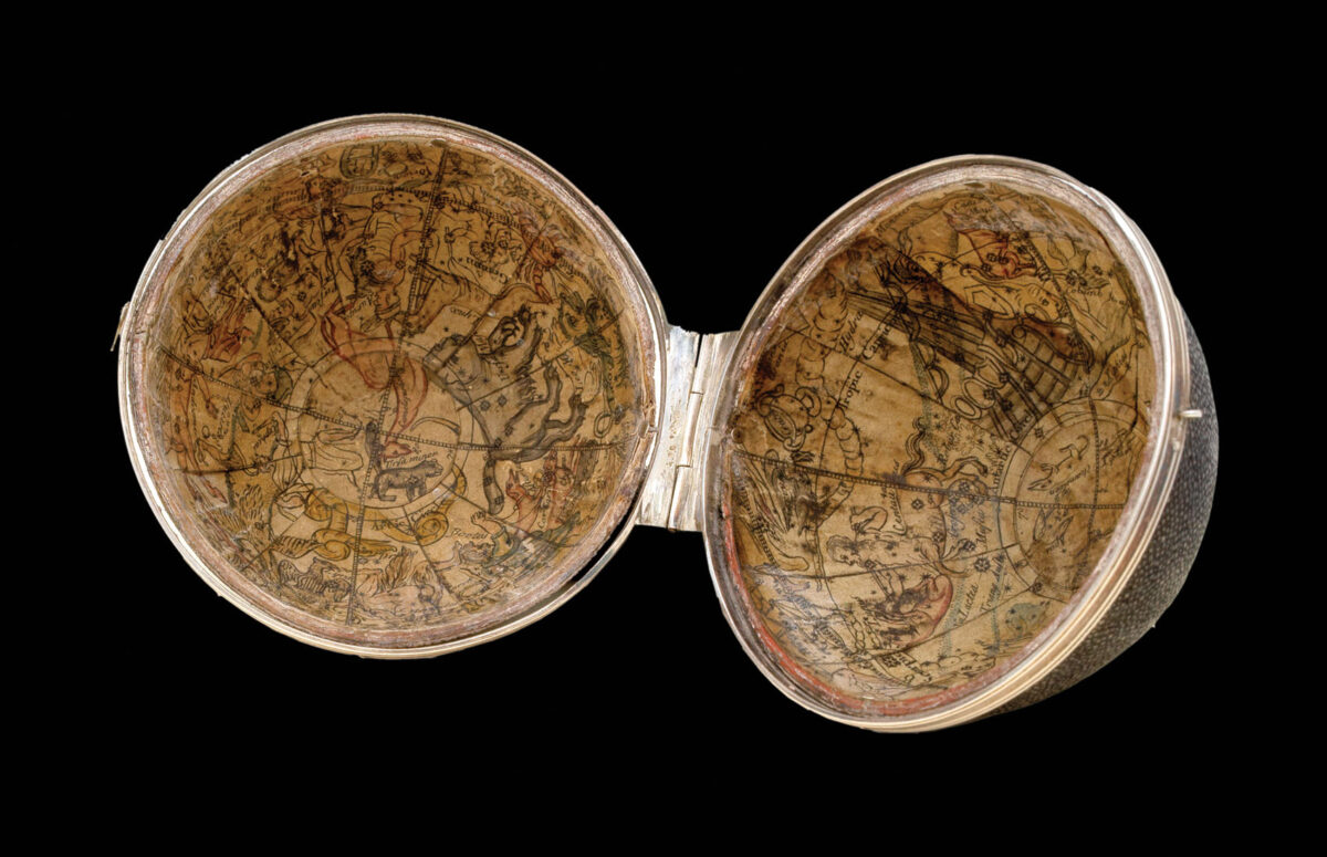 CUSHEE, Richard Globe of the Earth by R. Cushee 1731.