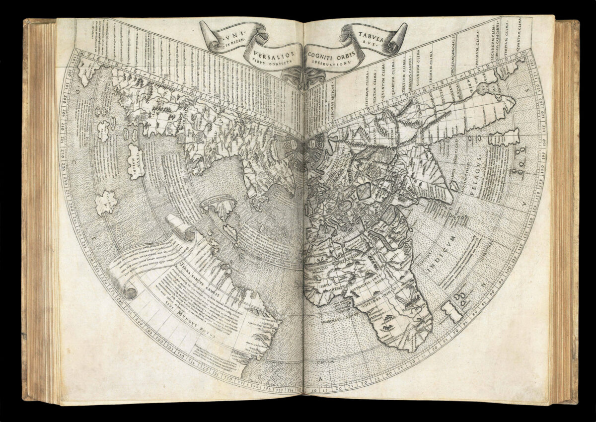 PTOLEMAEUS, Claudius In hoc Operae haec continétur Geographia Cl. Ptholemaei a plurimis uiris utriusqß. linguae doctiss. emendata:& cum Archetypo graeco ab ipsis collata...