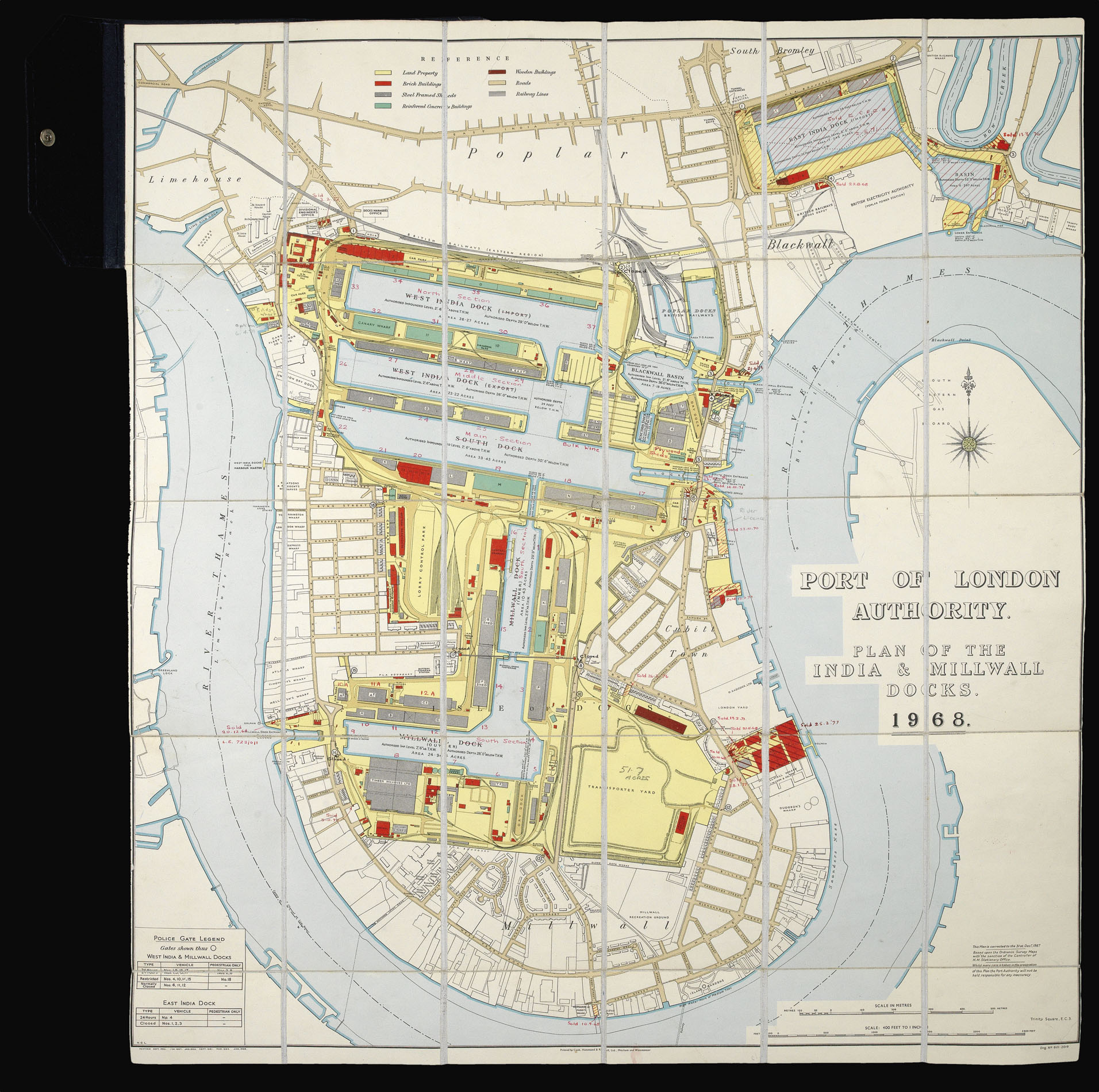 PORT OF LONDON AUTHORITY Plan of the India and Millwall Docks