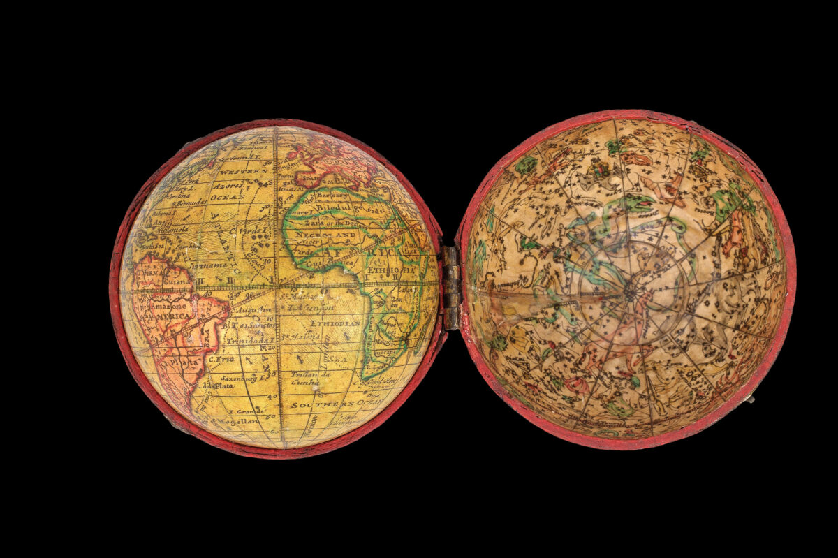[ANONYMOUS after MOLL, Herman]. A Correct Globe with the new Discoveries. [and] A Correct Globe with ye New Constelations of Dr. Halley &c.