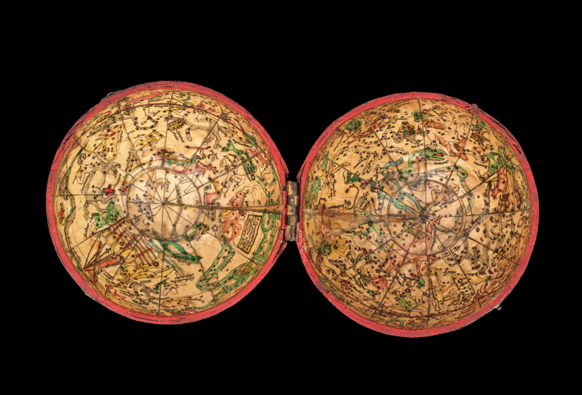[ANONYMOUS after MOLL, Herman]. A Correct Globe with the new Discoveries. [and] A Correct Globe with ye New Constelations of Dr. Halley &c.
